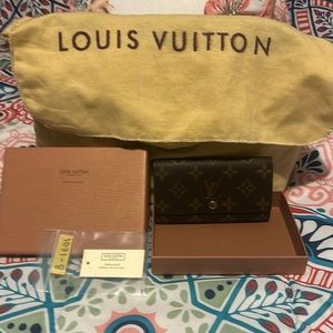 Authentic Monogram Lv Mini Wallet